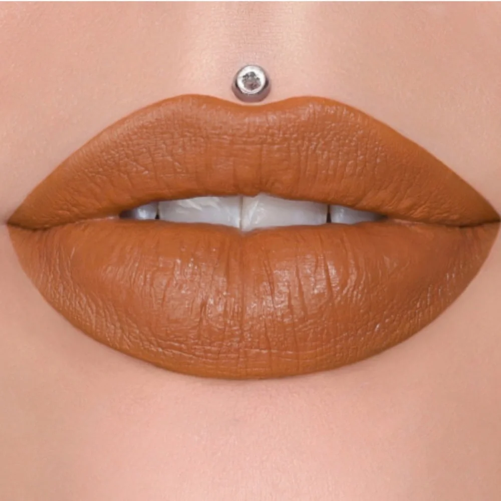 Jeffree Star Cosmetics Velvet Trap Lipstick Shade Plastic Surgery